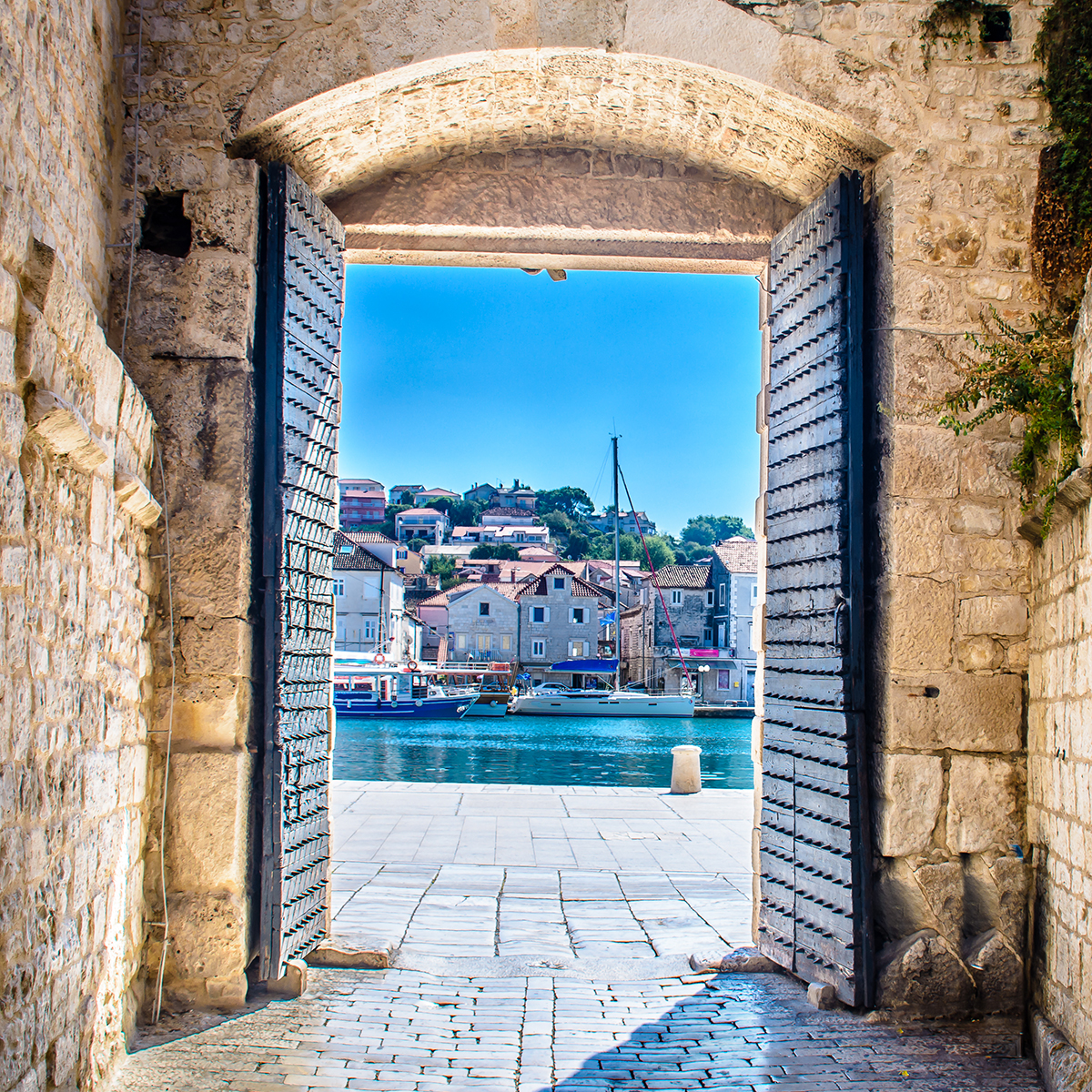 TROGIR & THE ADRIATIC RIVIERA